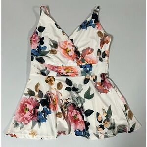 Venus White Peony Peonies Floral Babydoll Peplum Tank Top Shirt Blouse Size S 🤍✨